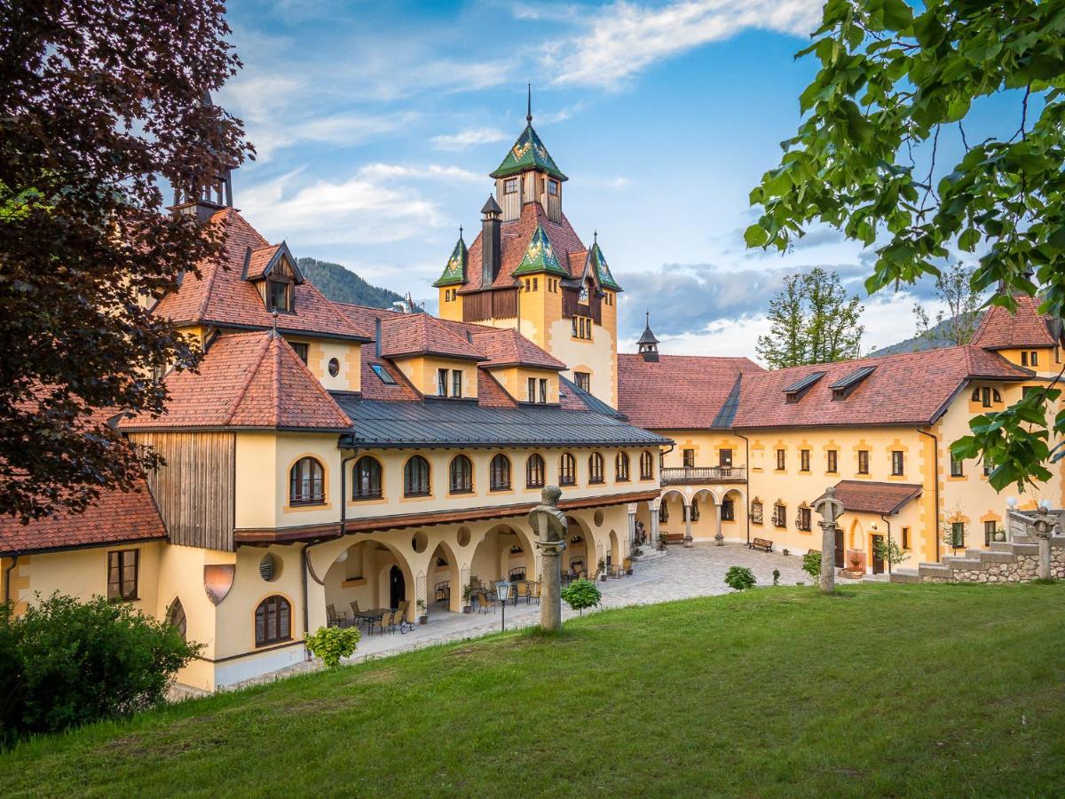 Naturhotel Schloss Kassegg Sankt Gallen Exterior photo